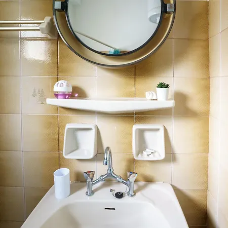 Blue In Kefalonia Pórosz