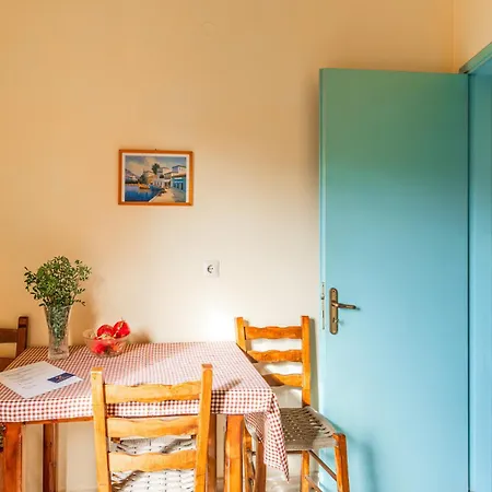 Blue In Kefalonia Порос